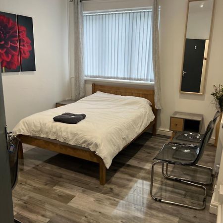 Zams Rooms Stoke-on-Trent Exterior foto