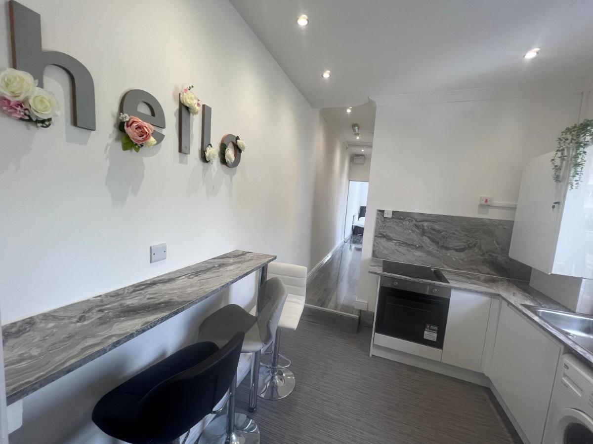 Zams Rooms Stoke-on-Trent Exterior foto